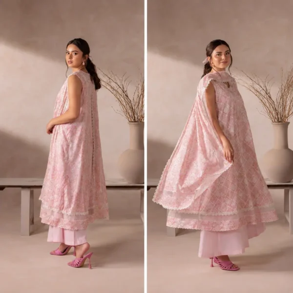 32 Flore blush mist printed lawn suit – lattice and floral spray print detail